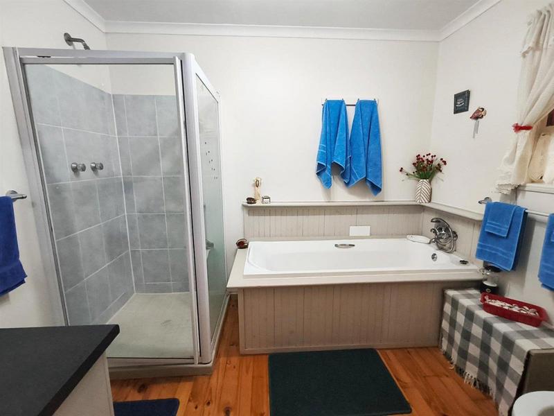3 Bedroom Property for Sale in Fraaiuitsig Western Cape